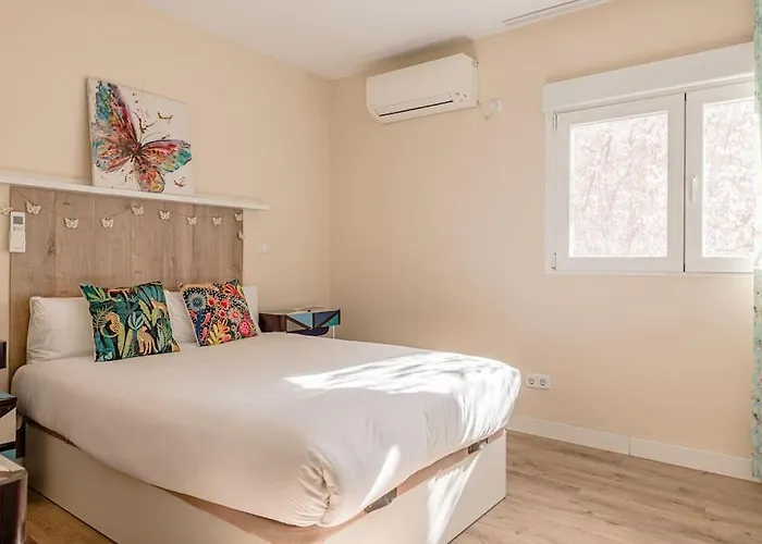 Luminous Apartment For 7 Pax In Tetuan - Pb